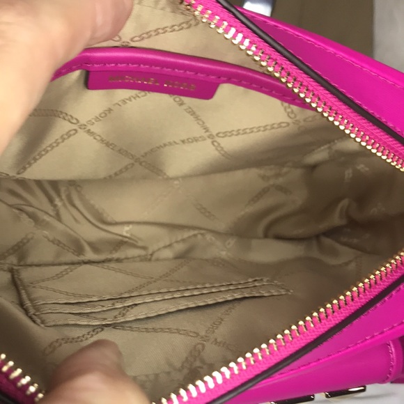 MMK Studded Bradshaw Leather Camera Crossbody - Picture 11 of 13